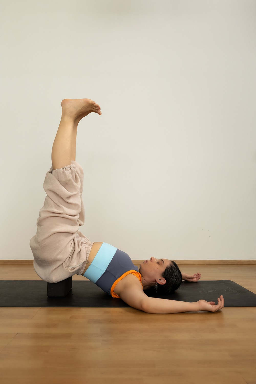 04_Yoga_Restaurativo_Kurunta_Yoga_CDMX_Web_Clases